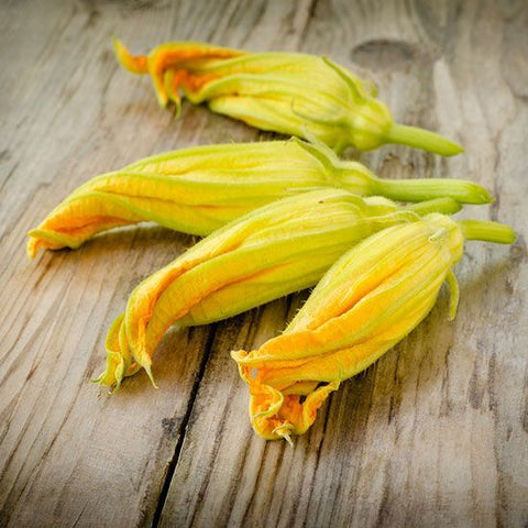 Fresh Linguini With Prawns And Zucchini Flowers